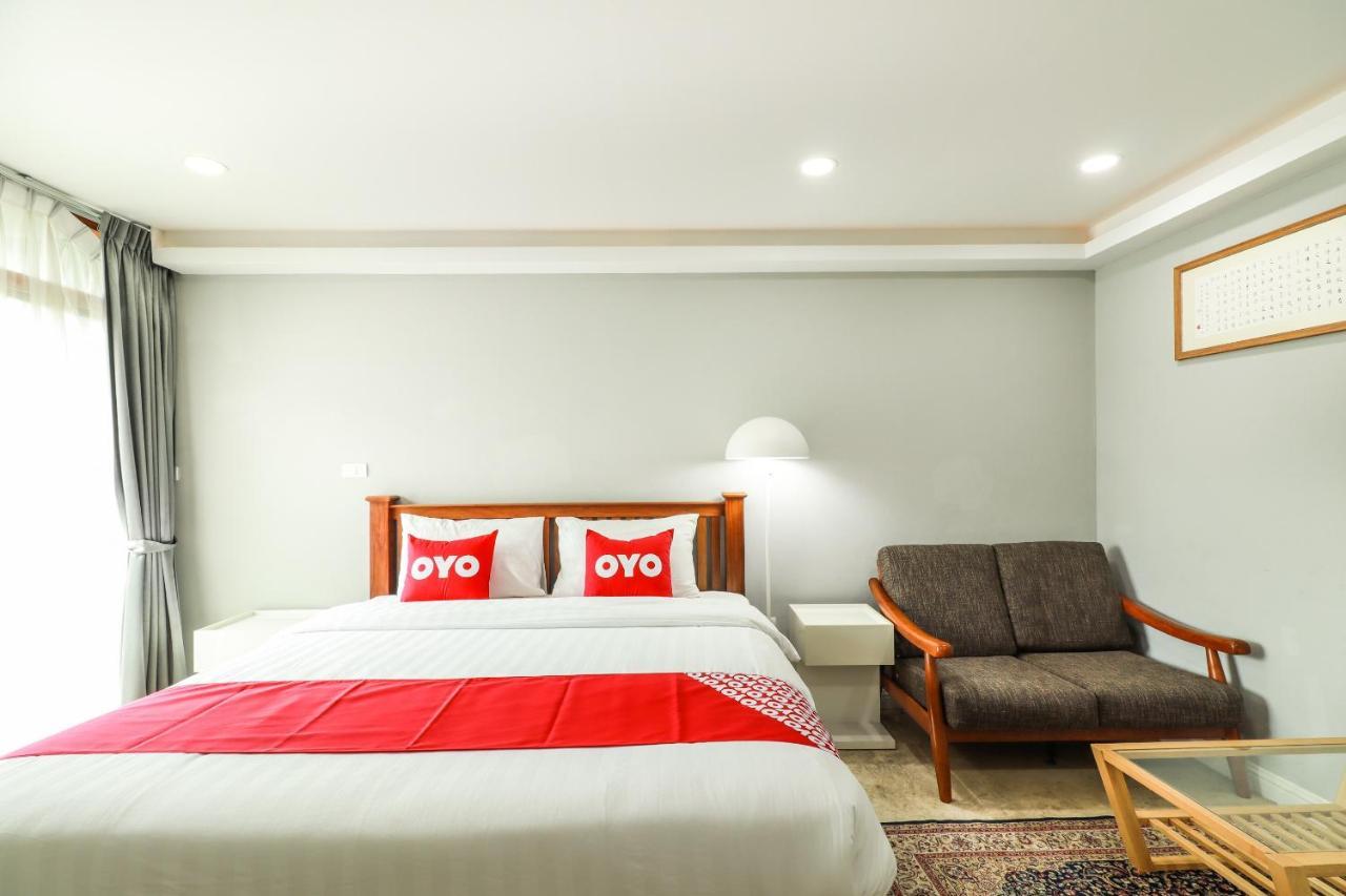 Oyo 150 3Q Chiangmai Residence Chiang Mai Exterior photo