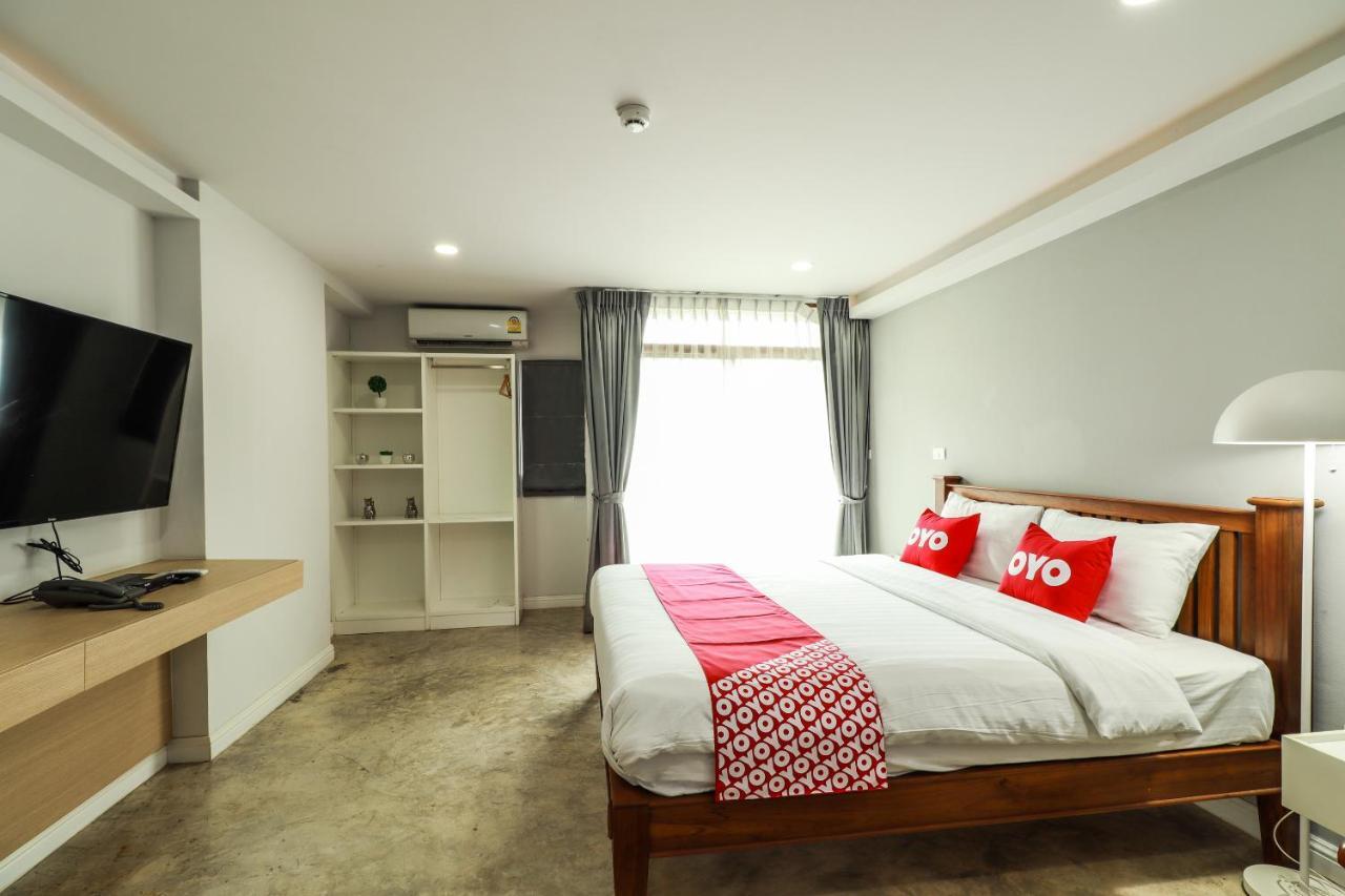 Oyo 150 3Q Chiangmai Residence Chiang Mai Exterior photo