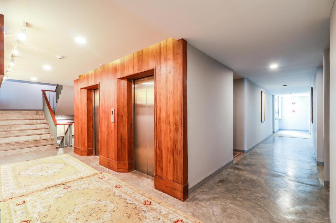 Oyo 150 3Q Chiangmai Residence Chiang Mai Exterior photo